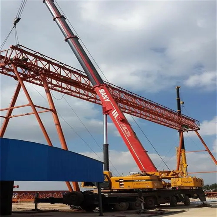 金阳钢结构吊装